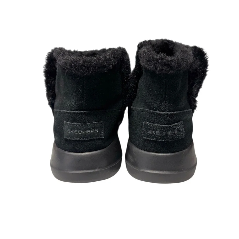 Skechers Womens On-The-GoJoy Bundle Up Boots Black #15501 Sz 8.5 Suede‎ Faux Fur